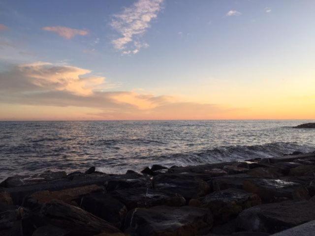 Petit Avec Classe San Remo Buitenkant foto