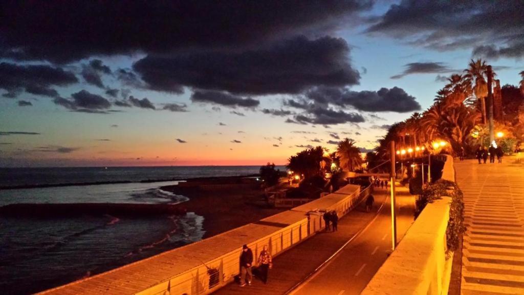 Petit Avec Classe San Remo Buitenkant foto